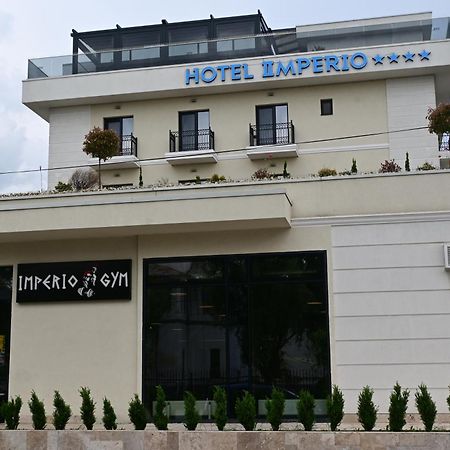 Imperio Hotel Cernavoda Kültér fotó